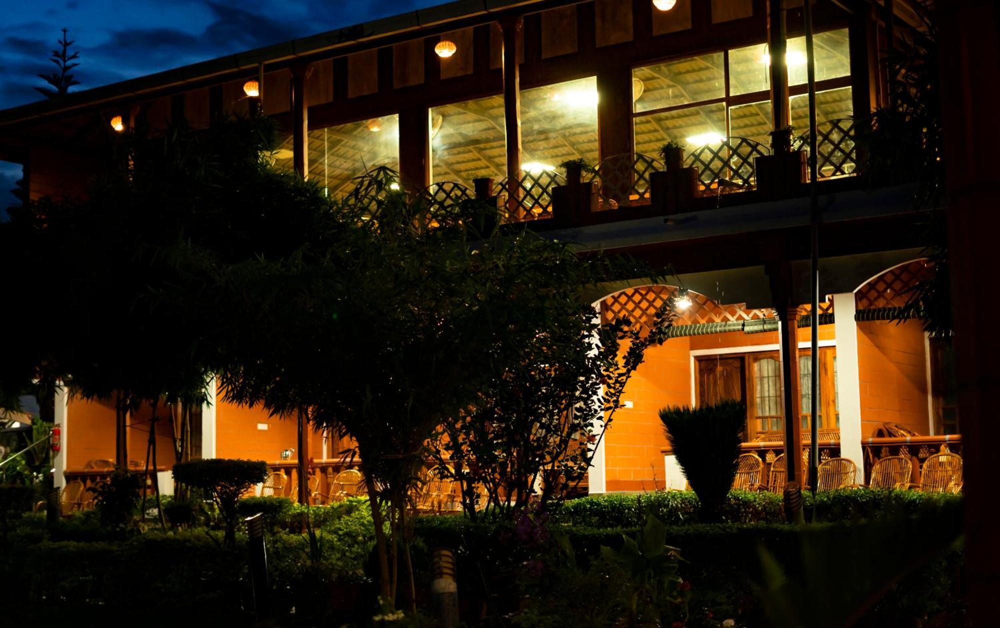 The Nest Inn Resort Masinagudi Exteriör bild